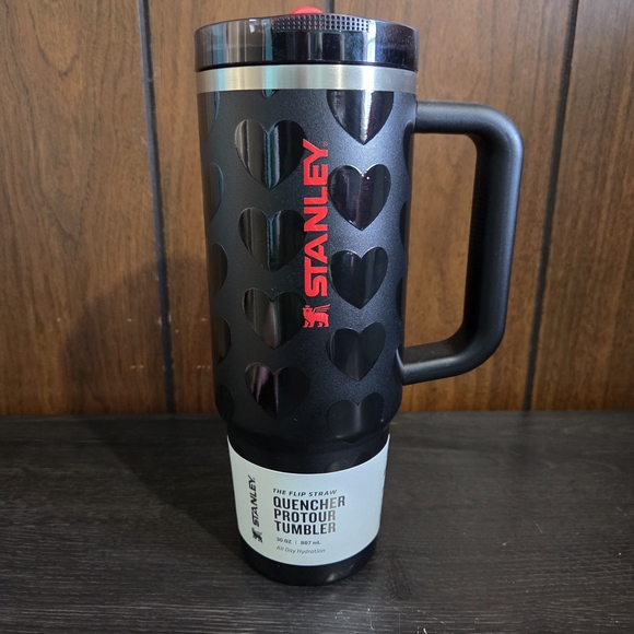 Stanley Valentine's Day 40oz Scheels Limited ED Pro Tour Tumbler Black Lovely - Picture 1 of 6